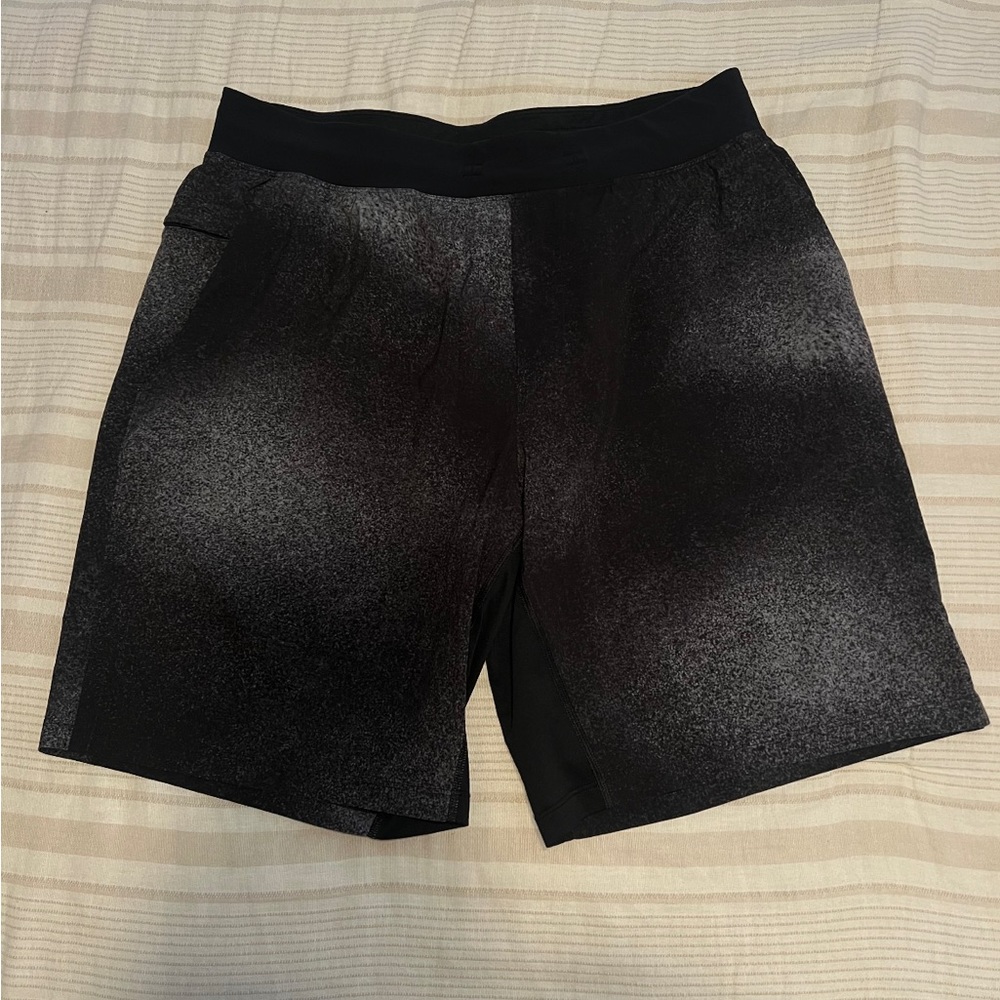 Men’s Lululemon Size XL Pace Breaker Short 7” *Linerless